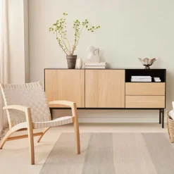 Edge skænk, sort/ hvidpigm. eg