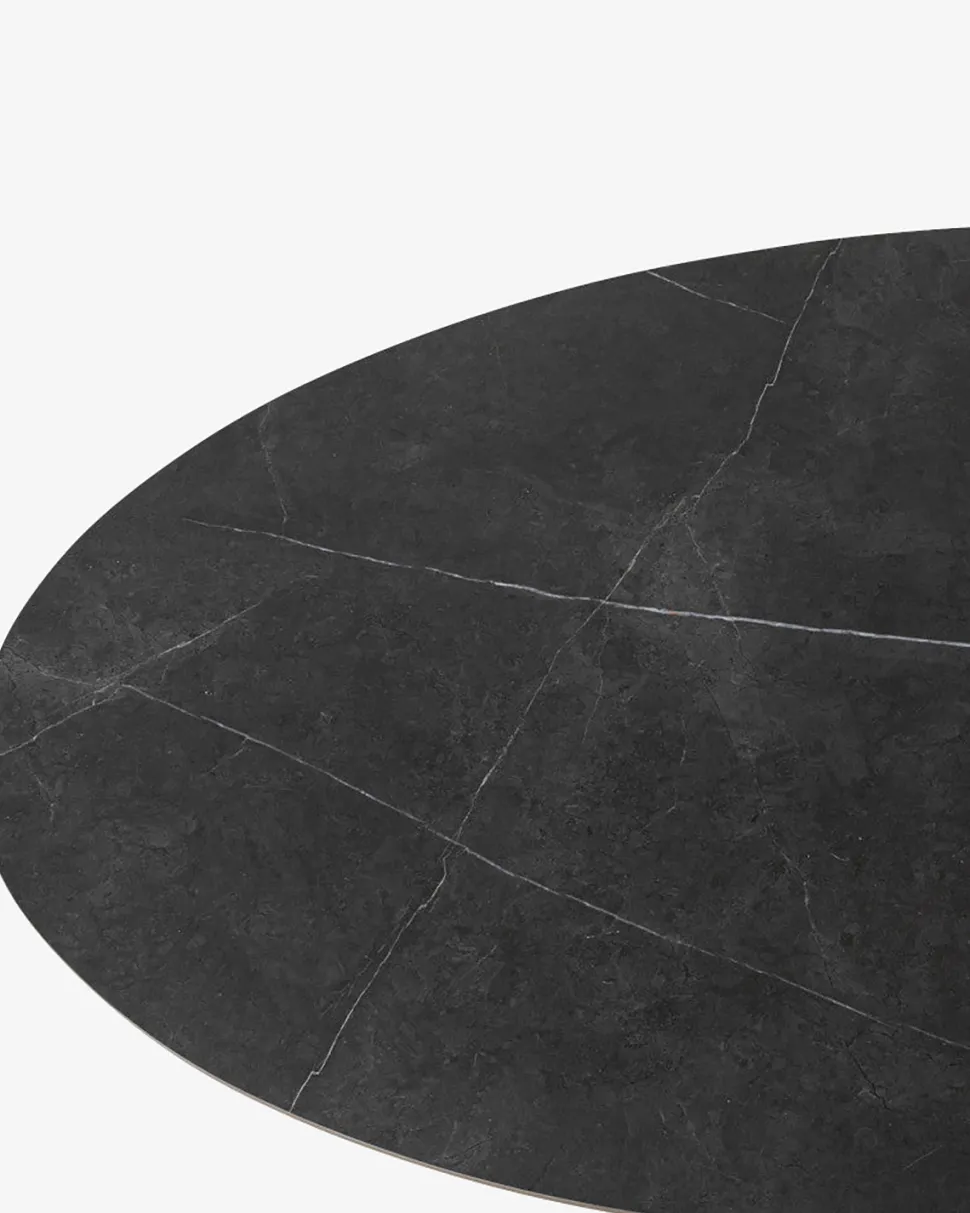 Grande Possibilita spisebord, sort