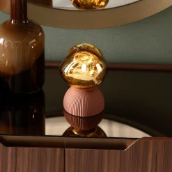 Magic ball bordlampe, guld