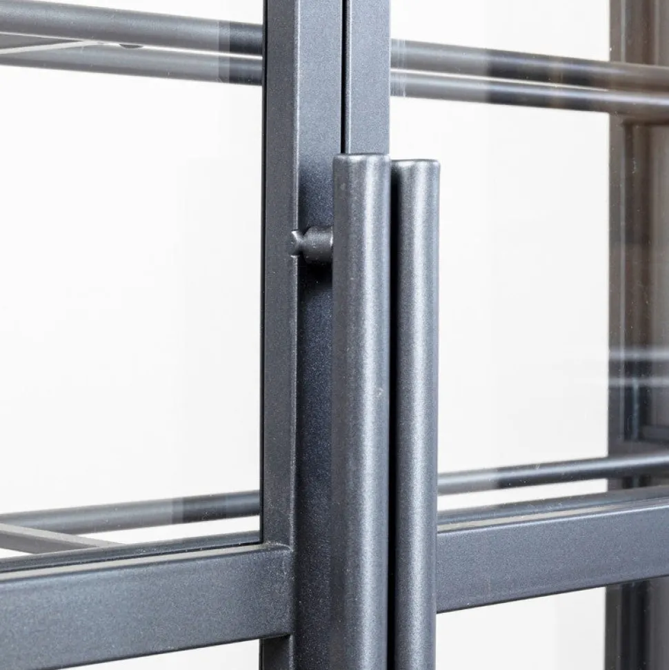 Suri vinreol/ vitrine